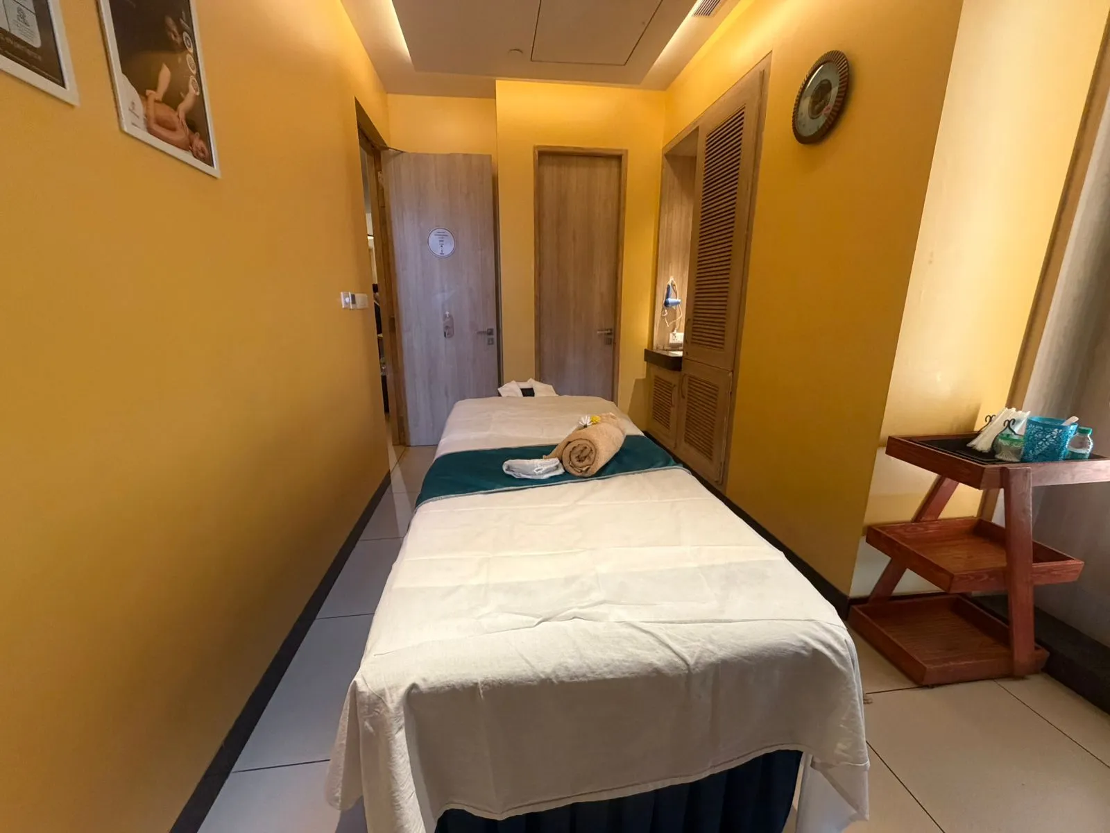 Meghavi Wellness Spa | Holiday Inn Hotel